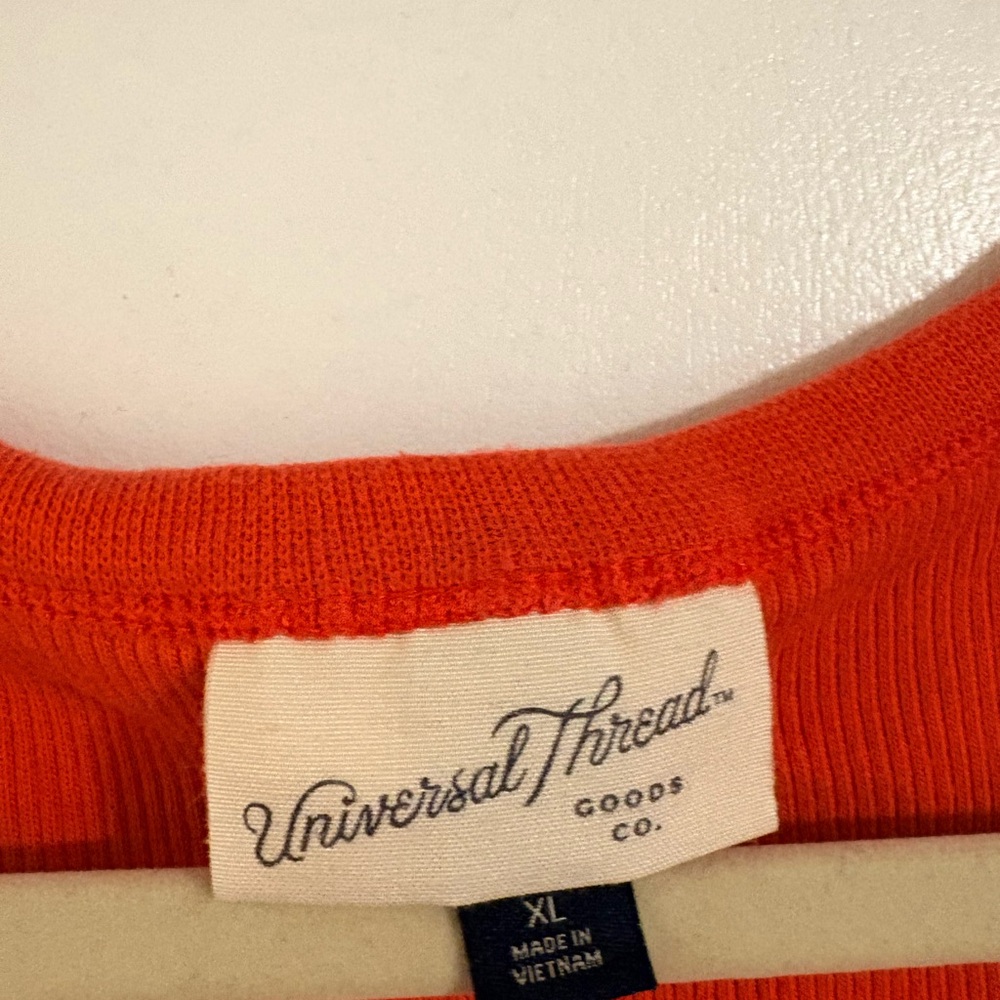 Universal Thread Vibrant Red Tank Top - Picture 2 of 2